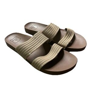Women’s Reef 2 Strap Slide Beige Sandals Size 8